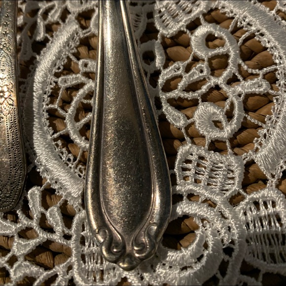 Community Plate Flatware - Picture 3 of 12